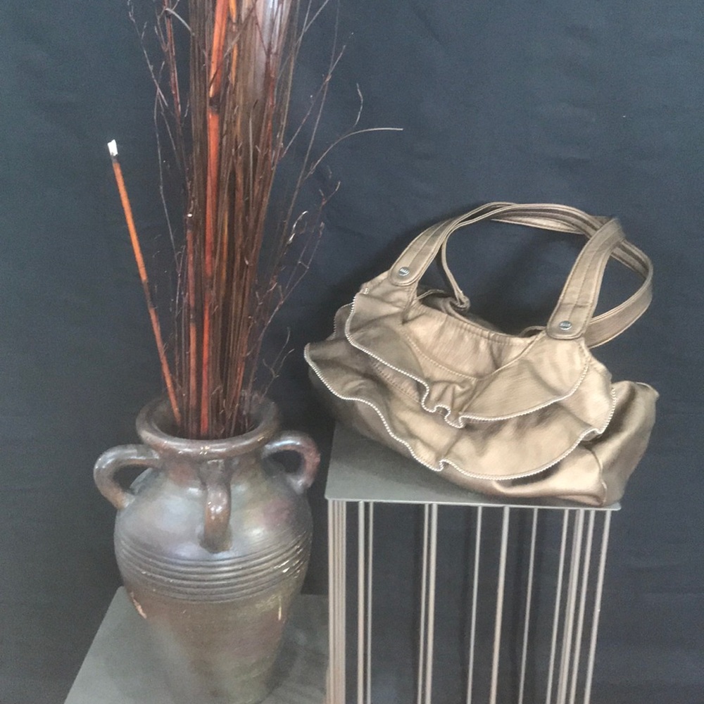 Elle Brown Shoulder Bag